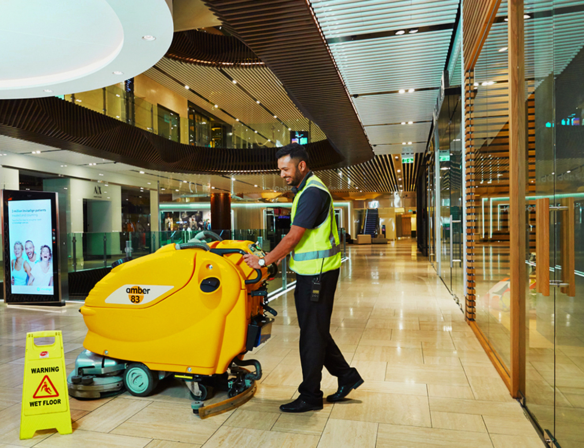 industrial-floor-cleaner