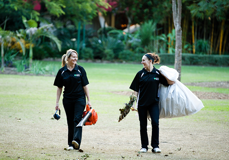 grounds-maintenance-and-gardening